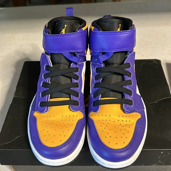 Purple&Yellow Air Jordan’s - Picture 2 of 6